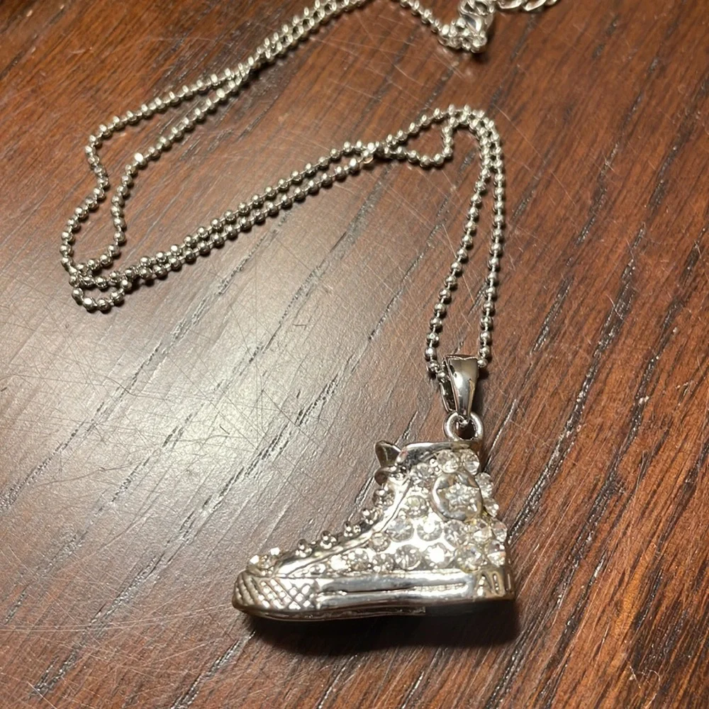 CONVERSE ALL-STAR Necklace